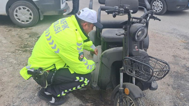 Bafra Polisi Çalıntı Elektrikli Bisikleti Buldu