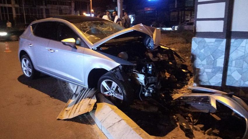 Bafra’da trafik kazası 1 ağır 2 kişi yaralandı